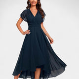 Leontine | Luxusní saténové šaty s výstřihem do V