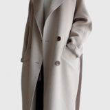 Nadčasový dlouhý kabát z lehké vlněné směsi