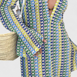 Crisanta | Dlouhé potištěné šaty s vícebarevnými vlnami a dlouhým rukávem