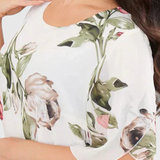 Tameka | Splývavé šifonové šaty s okvětními lístky a průhlednými rukávy