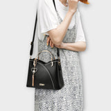 Sára Elegantní Strukturovaná Kabelka Lesklými Detaily